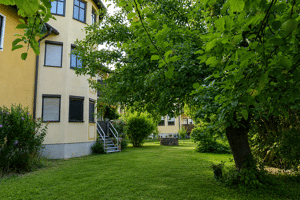 Schöne Dachgeschosswohnung mit Balkon, Kellerabteil und Stellplatz in begehrter Lage - Lengfeld – 97076 Würzburg – Vorschaubild 2