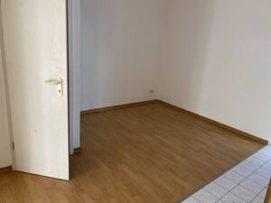 Kapitalanleger aufgepasst! Geräumige 2-Zimmerwohnung zu verkaufen. – 39112 Magdeburg – Vorschaubild 4