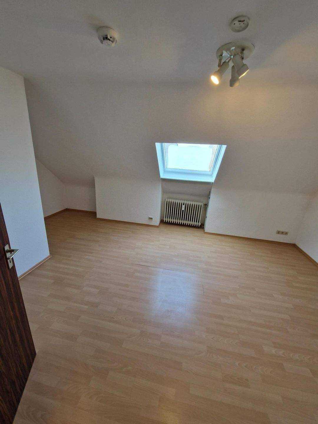 Trier Ost - Apartment mit 25 m² Wohnfläche in ruhiger Lage – Trier – Bild 1 von 4