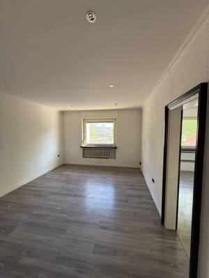 2 ZiKB-Wohnung mit 63 m² in ruhiger Lage von Lünen-Brambauer – Bad mit Fenster, Keller & optional Garage/Carport – 44536 Lünen – Vorschaubild 5