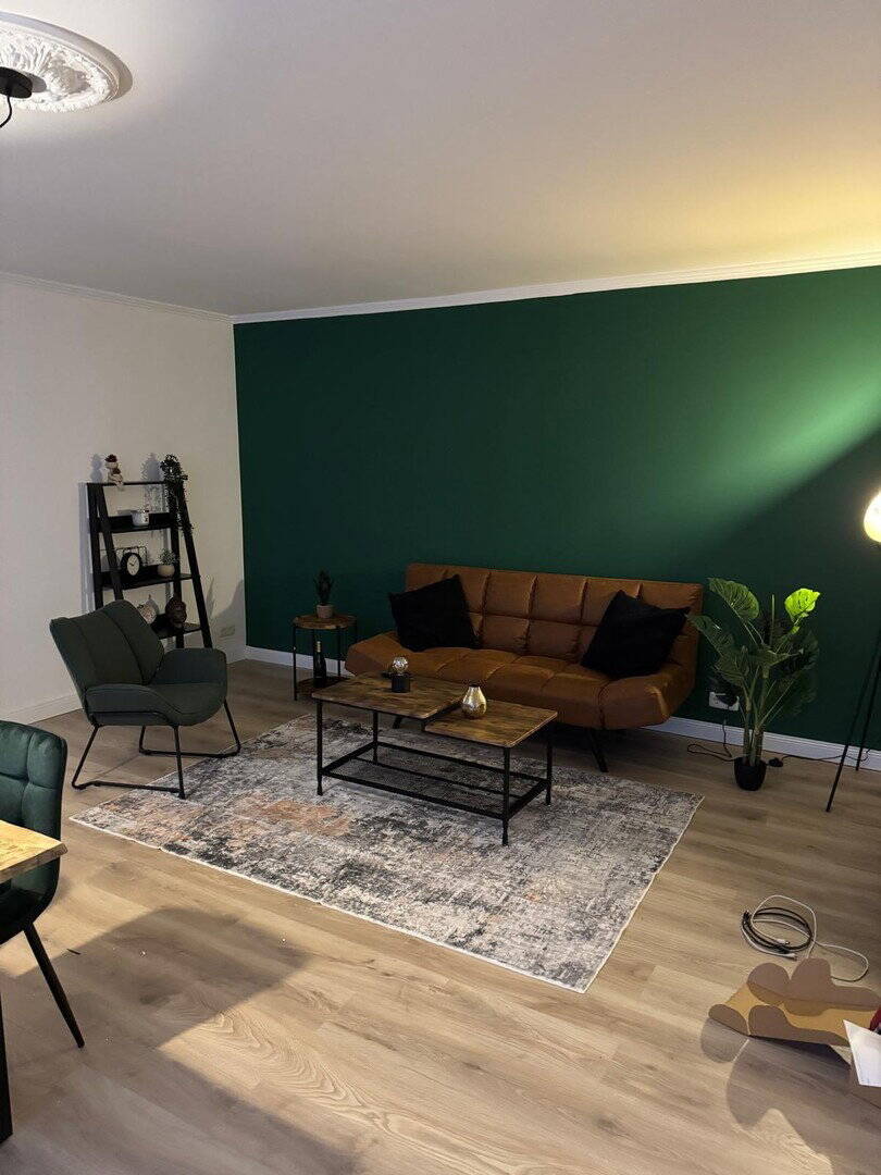 "Move in ready" möblierte 70 qm City-Wohnung im Herzen von Wiesbaden (ab 01.09) – Wiesbaden – Vorschaubild 2
