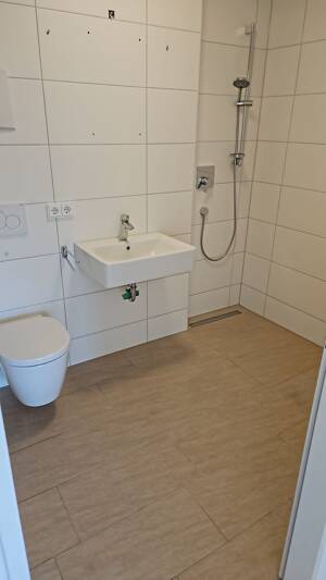 3-Zimmerwohnung in Neu-Ulm zu vermieten – 89231 Neu-Ulm – Vorschaubild 2