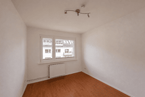 Einziehen und wohlfühlen: Frisch vorbereitete 3-Zimmer-Wohnung – 22177 Hamburg – Vorschaubild 7
