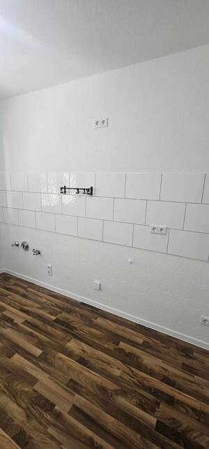 Sehr schöne sanierte 2 Zimmer Wohnung mit Balkon in Duisburg zu vermieten – 47138 Duisburg – Vorschaubild 5