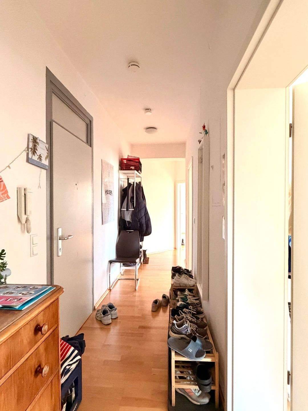 Großzügige Altbauwohnung im Nibelungenviertel – 4 Zimmer, hohe Decken & Tageslichtbad – Nürnberg – Vorschaubild 9