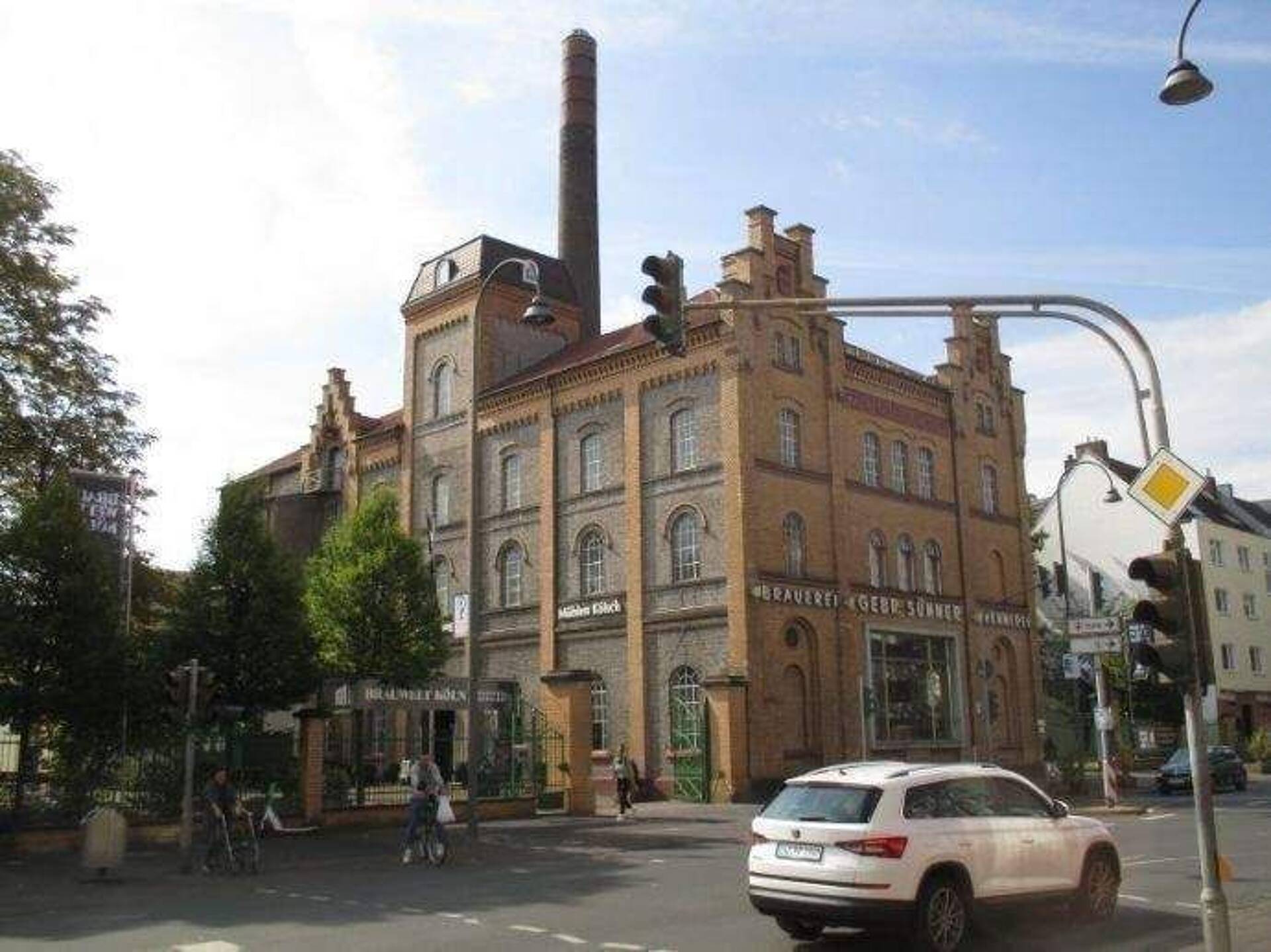 Mehrfamilienhaus in 51103 Köln mit 893 m² kaufen