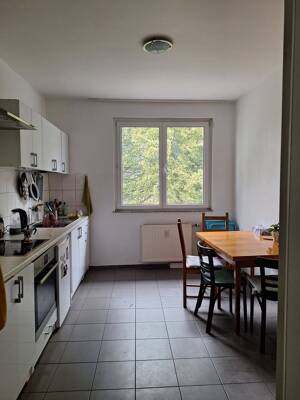 Helle und gemütliche 2-Zimmer-Wohnung mit Balkon in Kalk-Höhenberg – 51103 Köln – Vorschaubild 2