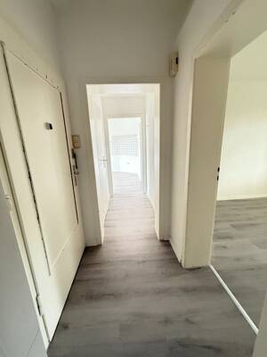 Altbaucharme neu interpretiert-2,5 Zimmer Wohnung Rheinhausen – 47226 Duisburg – Vorschaubild 2