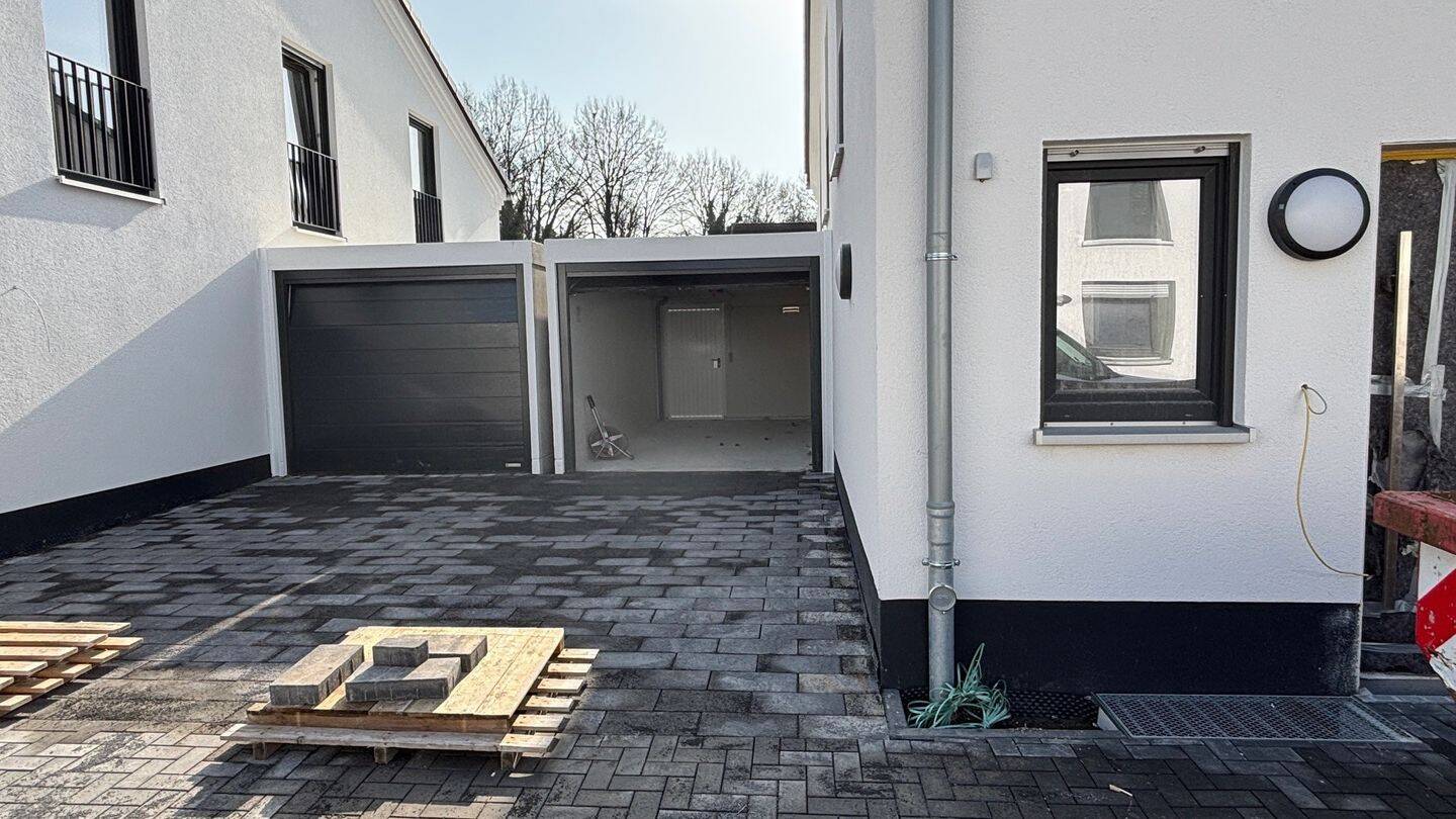 Starten Sie in die KfW-40+ Zukunft, Garage, Solar, Wärmepumpe, Top-Ausstattung, QNG-Qualifikation ist möglich – Duisburg – Vorschaubild 9