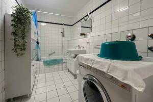 Vermietete 2-Zi.-Wohnung mit Eckbalkon und TG-Stellplatz in Dresden-Gompitz – 1156 Dresden – Vorschaubild 3