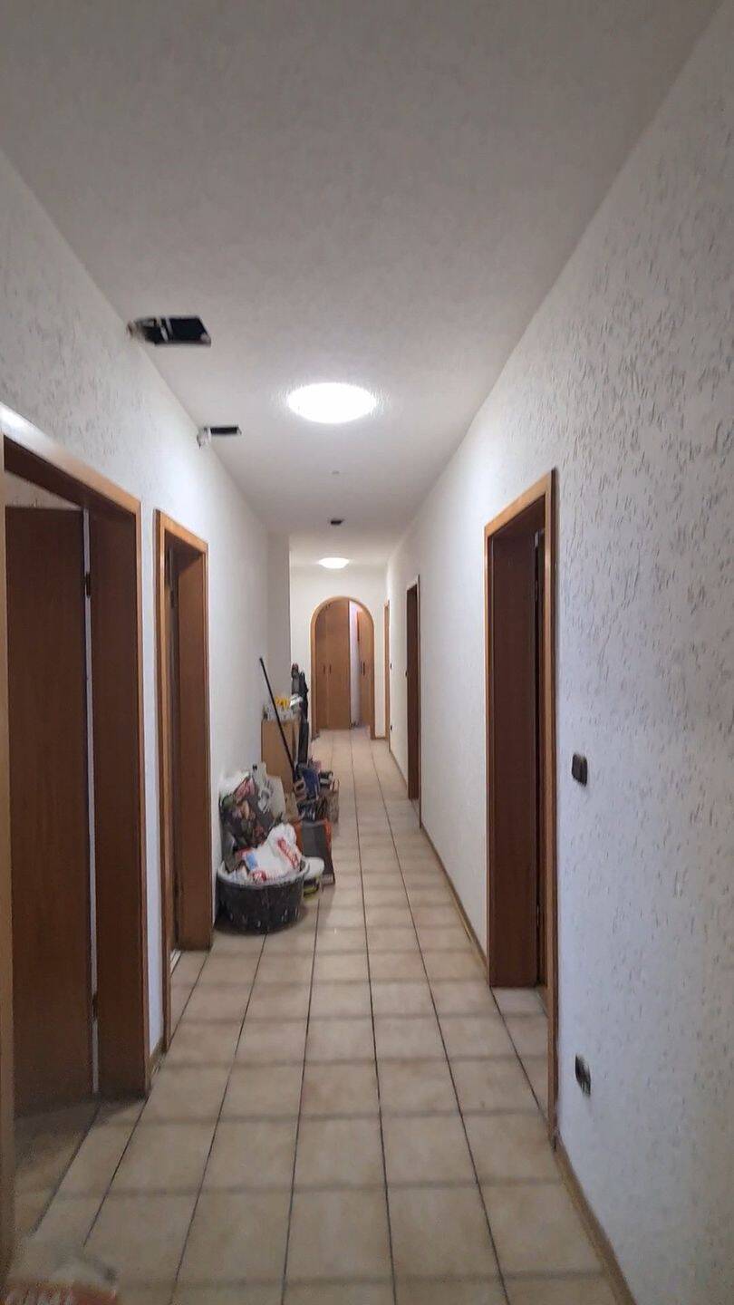 WG-ZIMMER ZU VERMIETEN.