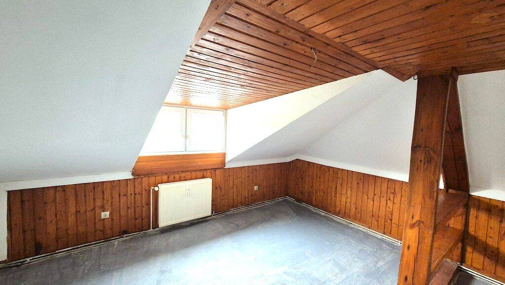 Attraktives, modernisiertes 3-Familienhaus mit Gewerbeeinheit und Doppelgarage in Iserlohn – Iserlohn – Vorschaubild 4