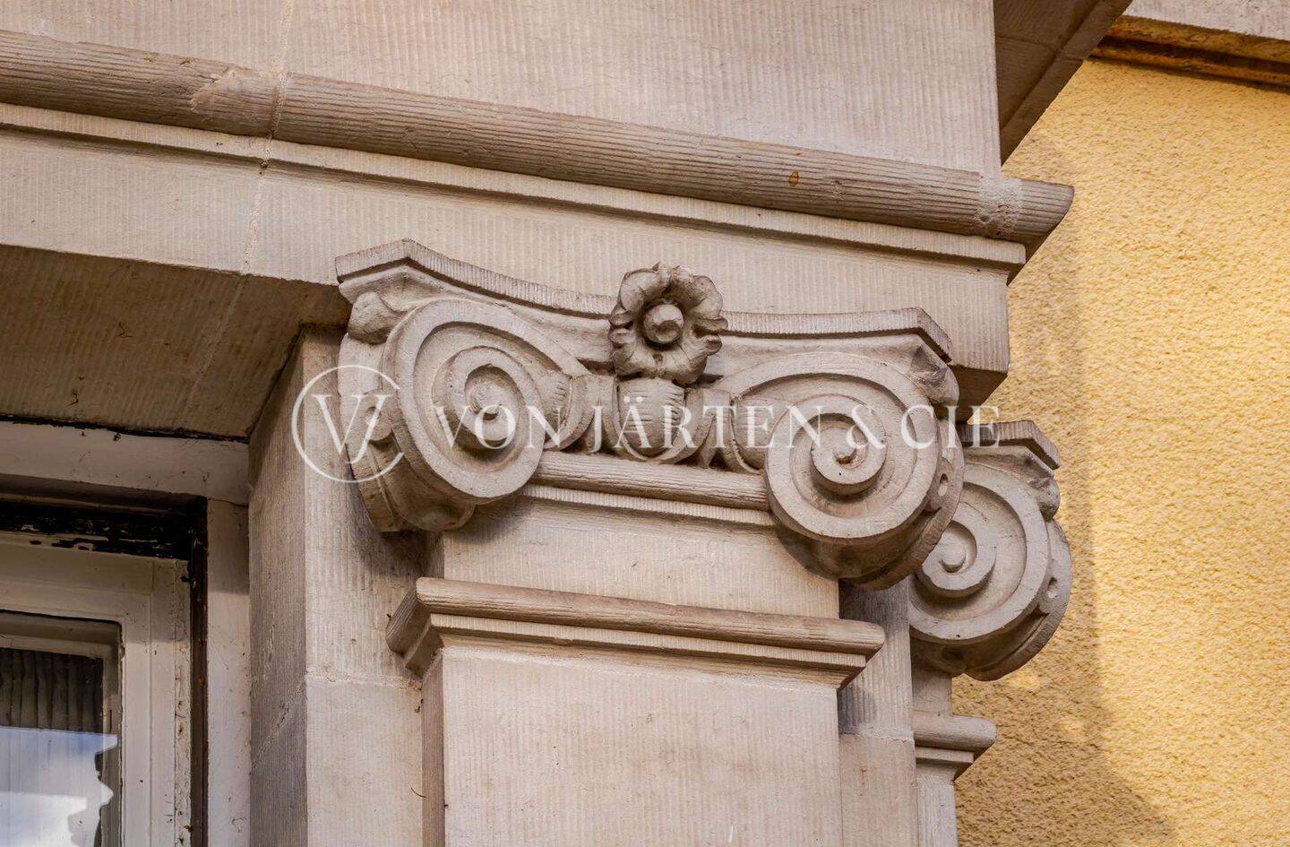 DENKMALGESCHÜTZTE VILLA AUF PARKÄHNLICHEM GRUNDSTÜCK IN TOPLAGE VON BERLN-GRUNEWALD – Berlin – Vorschaubild 7