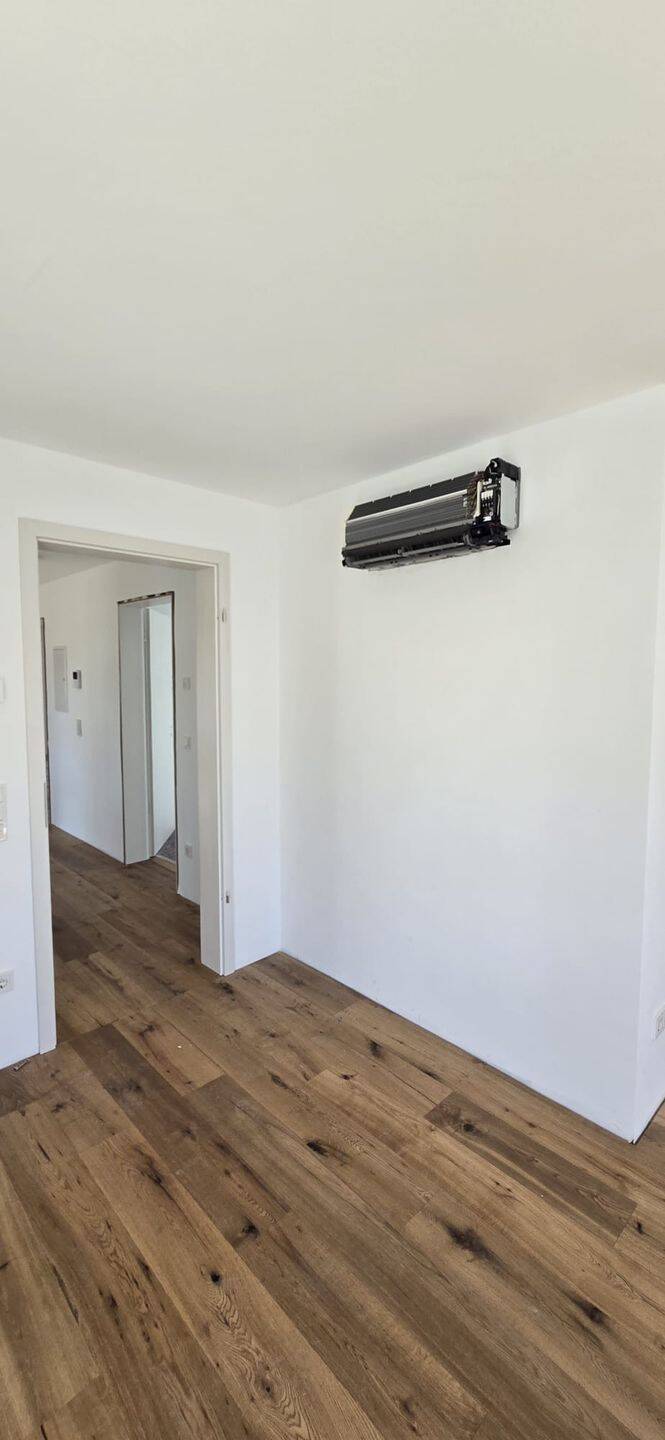 Architektenvilla zum Erstbezug – Modernste Ausstattung & viel Platz – Stuttgart – Vorschaubild 8