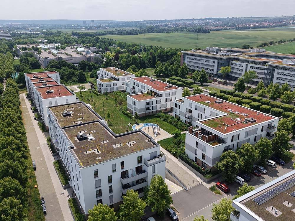 Großzügige 2-Zimmer-Wohnung mit Einbauküche | Terrasse | Tiefgarage | Aufzug | Smart-Home – Erfurt – Vorschaubild 2