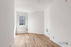 Provisionsfrei - Kleine Perle im Dachgeschoss: 1-Zimmer-Wohnung ruhig zum Innenhof in Kreuzberg – 10965 Berlin – Vorschaubild 6