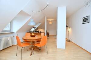 Wunderschöne, modern möblierte Dachgeschosswohnung in Stuttgart Ost – 70186 Stuttgart – Vorschaubild 5