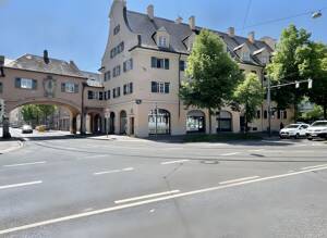 Historischer Charme trifft auf modernes und offenes Wohnambiente – 86153 Augsburg – Vorschaubild 9