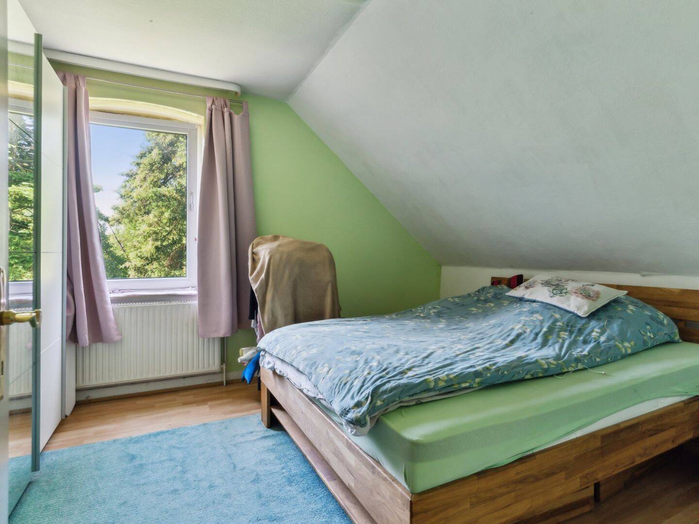 Vielseitig nutzbares Zweifamilienhaus mit großzügigem Grundstück in Bielefeld – Bielefeld – Vorschaubild 7