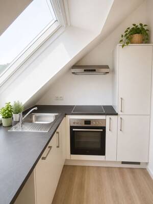 Wunderschönes Shared Apartment Mitten in Stuttgart – 70180 Stuttgart – Vorschaubild 3