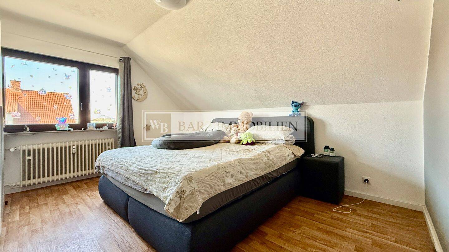 Frei ab 01.07.26 - Schicke Dachgeschosswohnung am Main-Donau-Kanal – Nürnberg – Vorschaubild 6