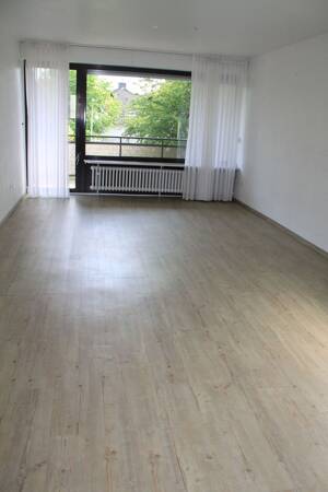 3,5 Zimmer Wohnung in Duisburg Grossenbaum mit Garten Nutzung – 47269 Duisburg – Vorschaubild 2