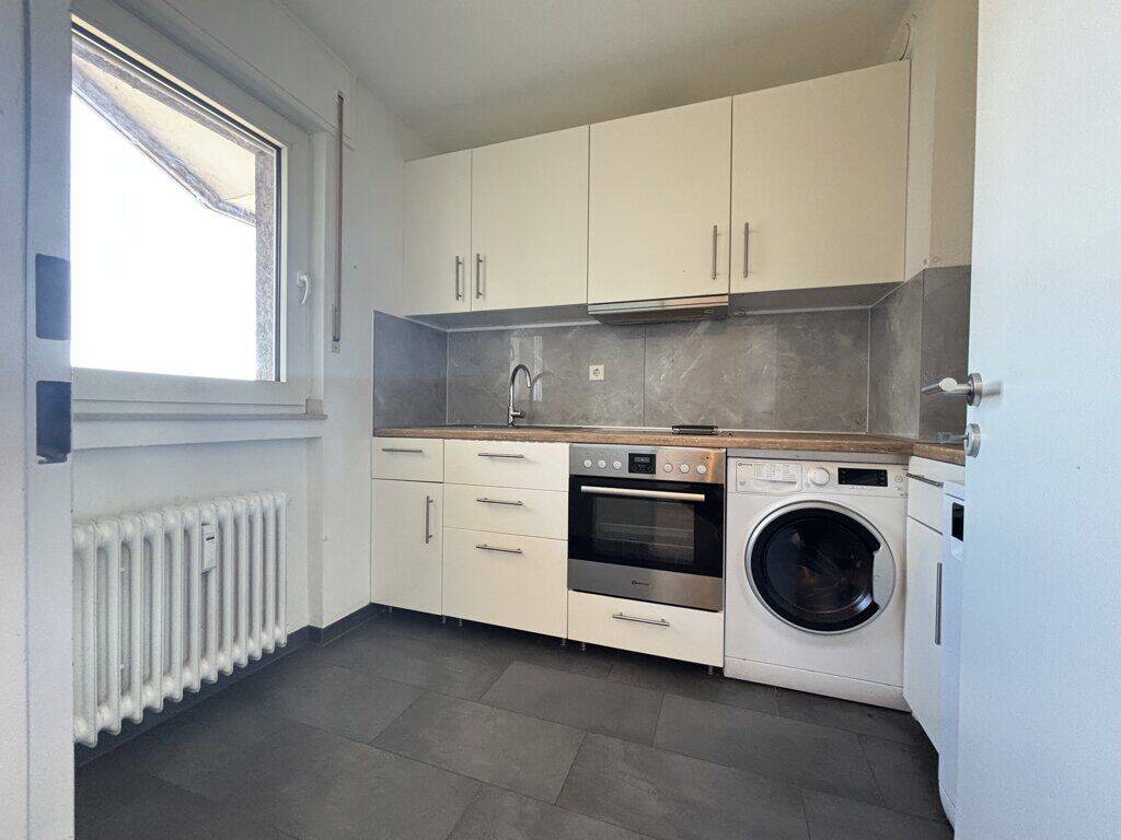 Sanierte 3-Zimmerwohnung mit traumhaftem Fernblick und TG-Stellplatz zwischen Steppenberg & Klinikum – Aachen – Vorschaubild 7