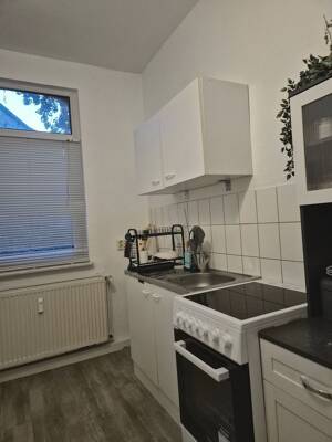 von Privat WG-geeignete 2-Raum-Wohnung in FH-Nähe – Otto-Schott-Straße 44, 7745 Jena – Vorschaubild 9