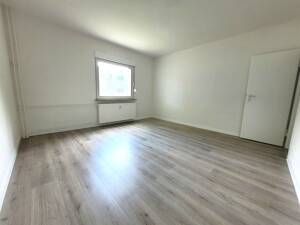 Klein, modern, frisch renoviert ideal für Singles – 47138 Duisburg – Vorschaubild 6
