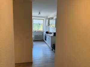 WG 1 Zimmer für STUDENTEN- BERUFSTÄTIGE in 3er !!! Sofort frei! Komplett möbliert mit Einbauküche direkt an der UNI – 34127 Kassel – Vorschaubild 3