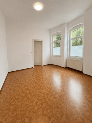 Charmante Altbauwohnung mit großzügigem Schnitt, hohen Decken und moderner Einbauküche – 26123 Oldenburg – Vorschaubild 4