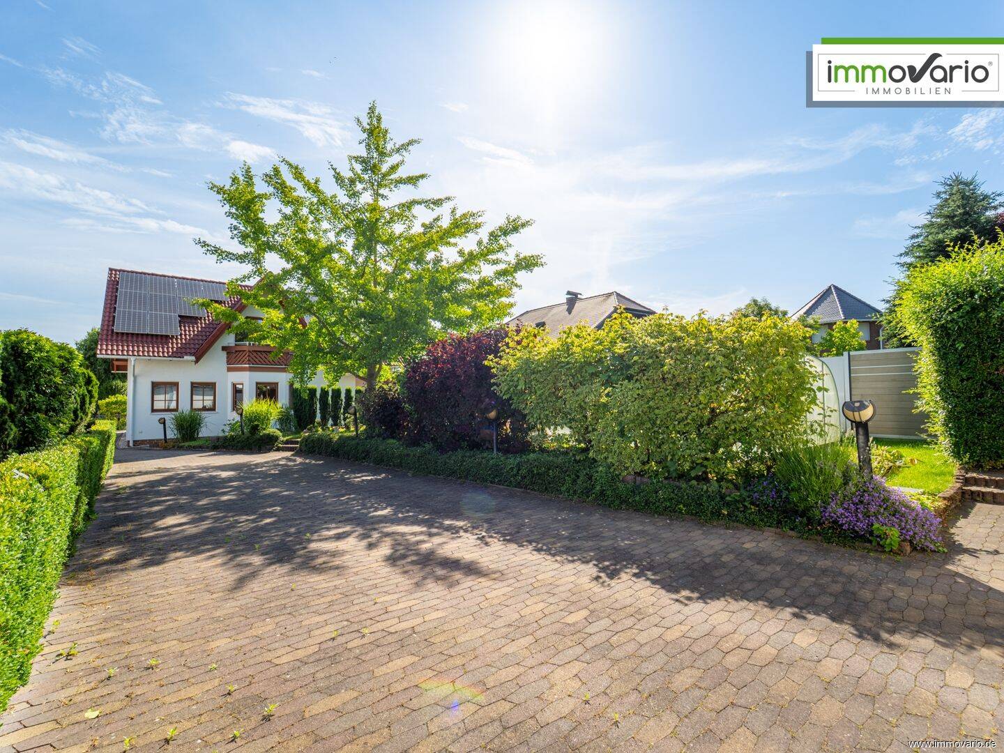 Wunderschönes Fertigteilhaus mit Pool und Doppelgarage in Ottersleben zu verkaufen! – Magdeburg – Vorschaubild 3