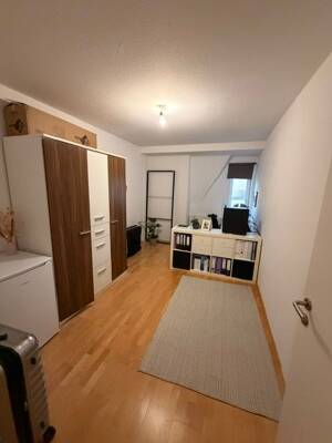 Großzügige 4 ZKB Wohnung mit Balkon und Einbauküche im Herzen von Trier – 54290 Trier – Vorschaubild 4
