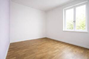 Provisionsfrei: Luxuriöse 5-Zimmer Maisonette Wohnung mit Sonnenbalkon in den Heinrich-Heine-Gärten – 40549 Düsseldorf – Vorschaubild 8
