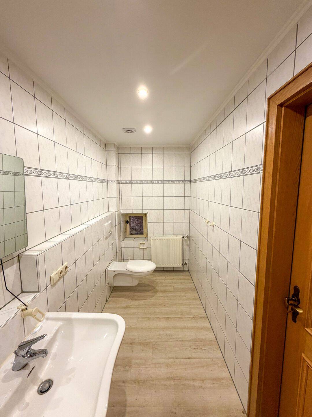 Zweifamilienhaus mit Garage und Garten in Stolberg-Büsbach – Stolberg – Vorschaubild 5