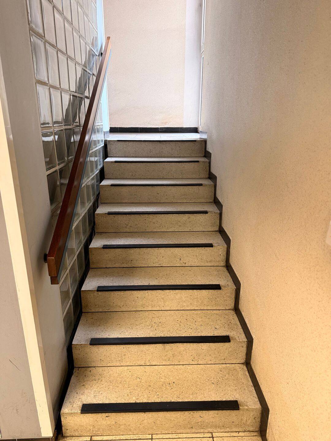Top Lage - 2-Zimmerwohnung mit Balkon im begehrten Nürnberger Nibelungenviertel – Nürnberg – Vorschaubild 6