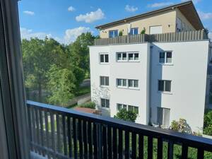 Exklusive, gepflegte 1-Raum-Wohnung mit gehobener Innenausstattung mit Einbauküche in Olching – 82140 Olching – Vorschaubild 7