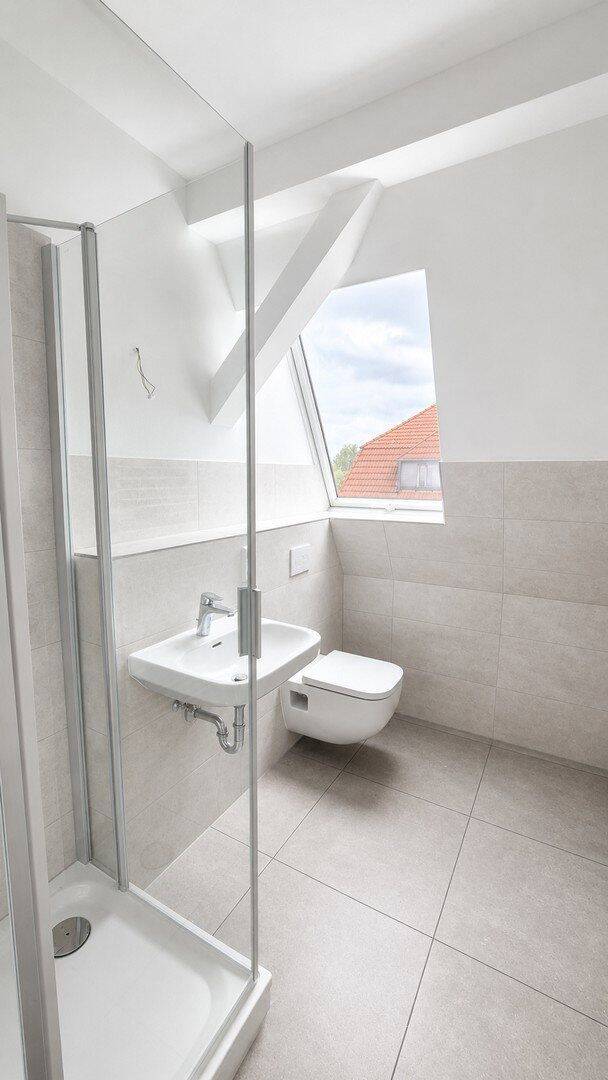 Erstbezug nach Sanierung | Einbauküche, 2 Bäder, mehrere Terrassen, Abstellraum – Magdeburg – Vorschaubild 8