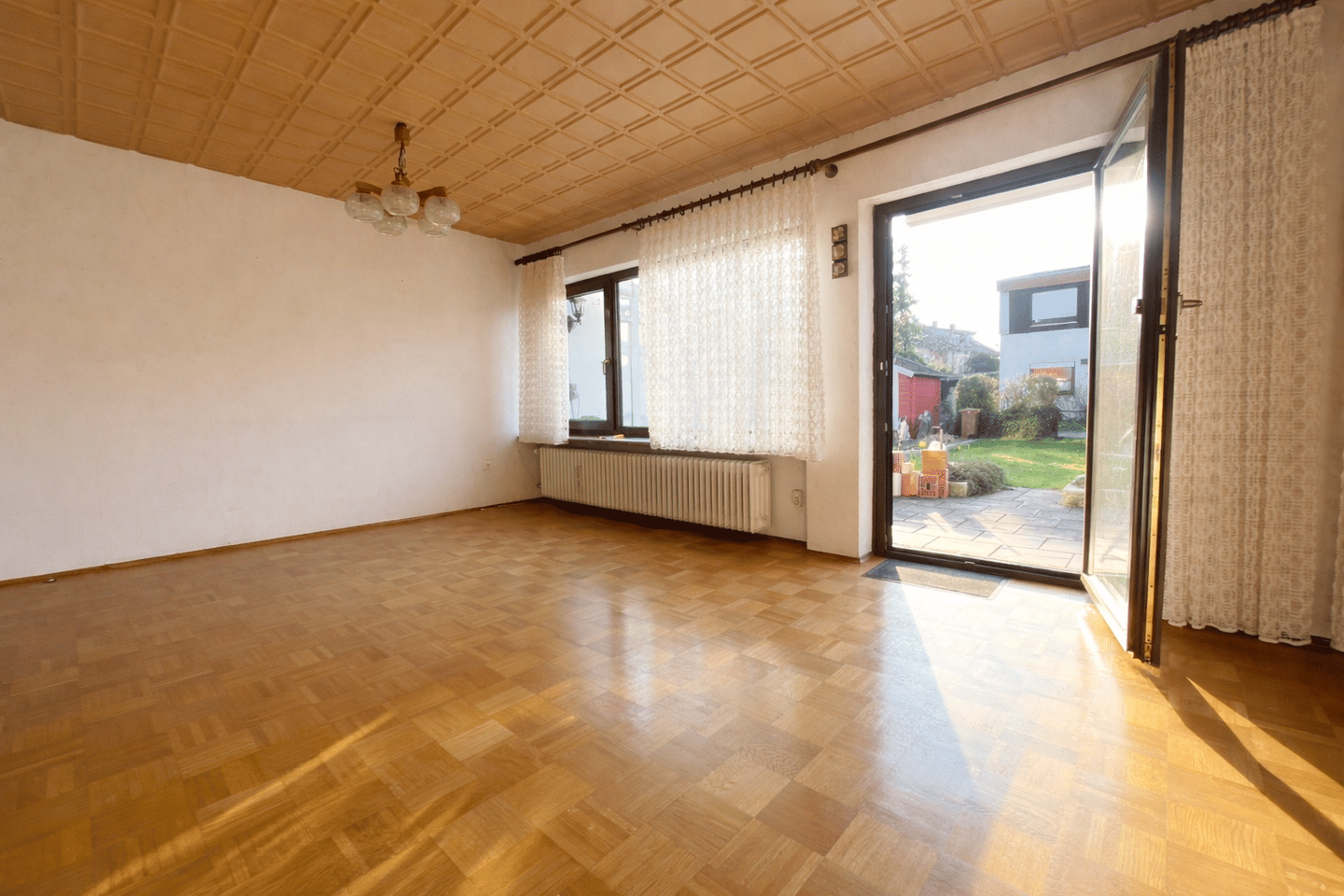 Charmantes Reihenmittelhaus - ideal für Familien! – Spardorf – Bild 1 von 9