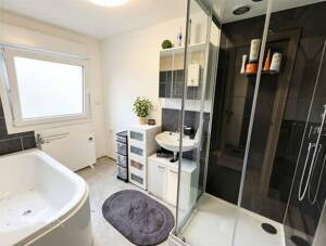 Familienfreundliches Einfamilienhaus mit großem Garten, Garage und vielseitigem Hobbybereich – 42899 Remscheid – Vorschaubild 9