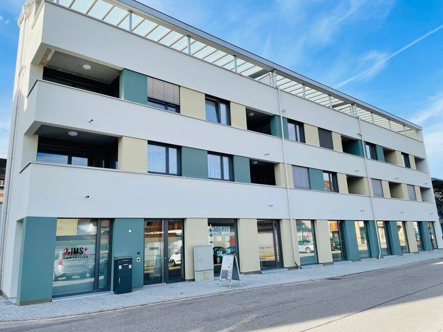 2-Zimmerwohnung | Balkon, Einbauküche, Tiefgarage & Lift