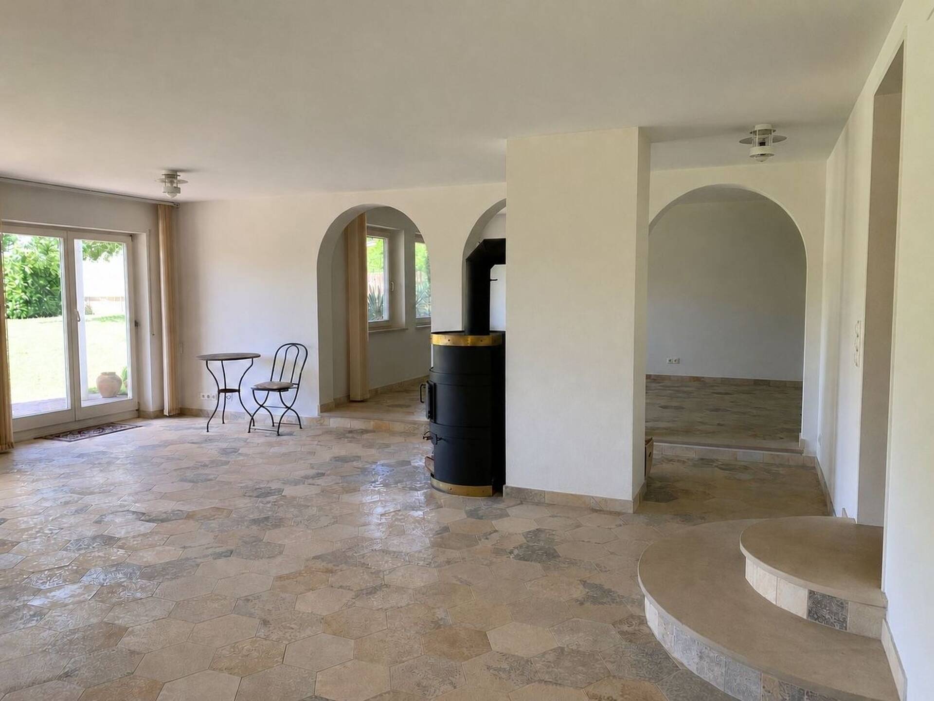 Einfamilienhaus in 78315 Radolfzell am Bodensee / Möggingen mit 317 m² kaufen