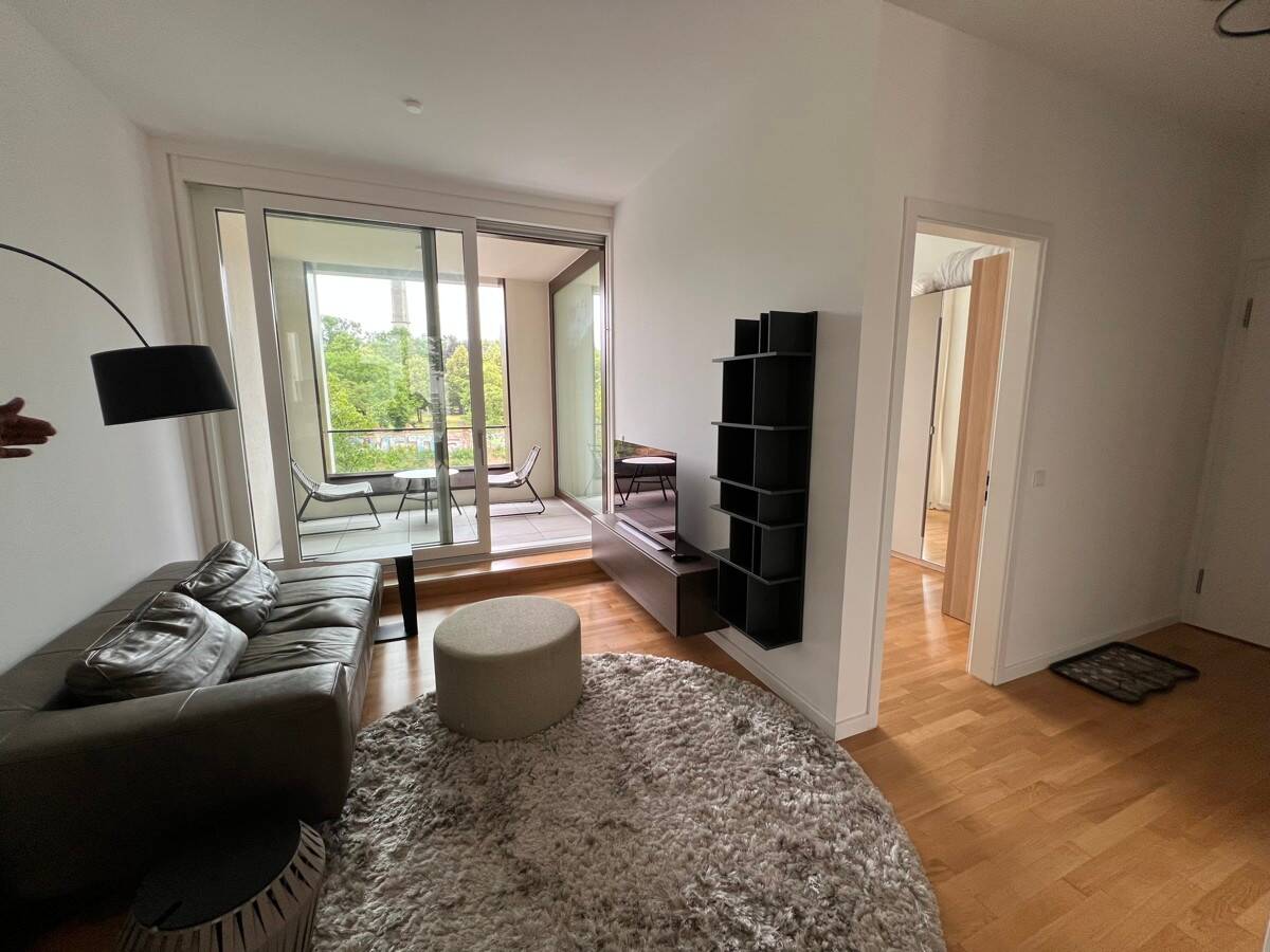 Mitte: 2-Zi-NB-Wohnung - WASSERBLICK - 66 m² - 2 TERRASSEN, EBK LUXUS Bad - per SOFORT zu VERKAUFEN – Berlin – Vorschaubild 2