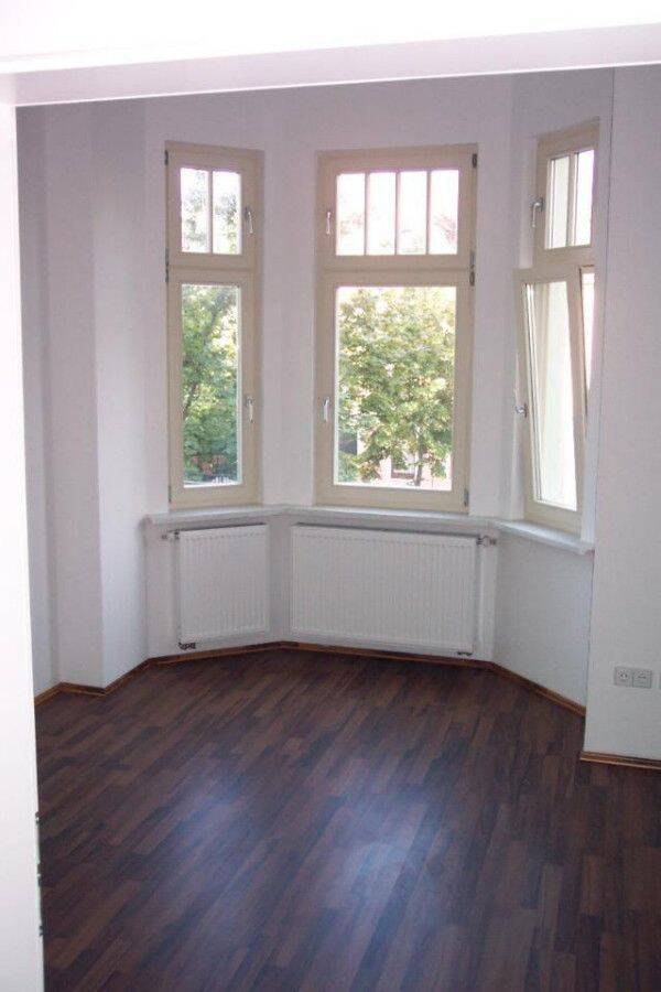 Geräumige schöne 2-Raum Wohnung, zentrumsnah, Stellplatz auf Wunsch – Naumburg (Saale) – Vorschaubild 6