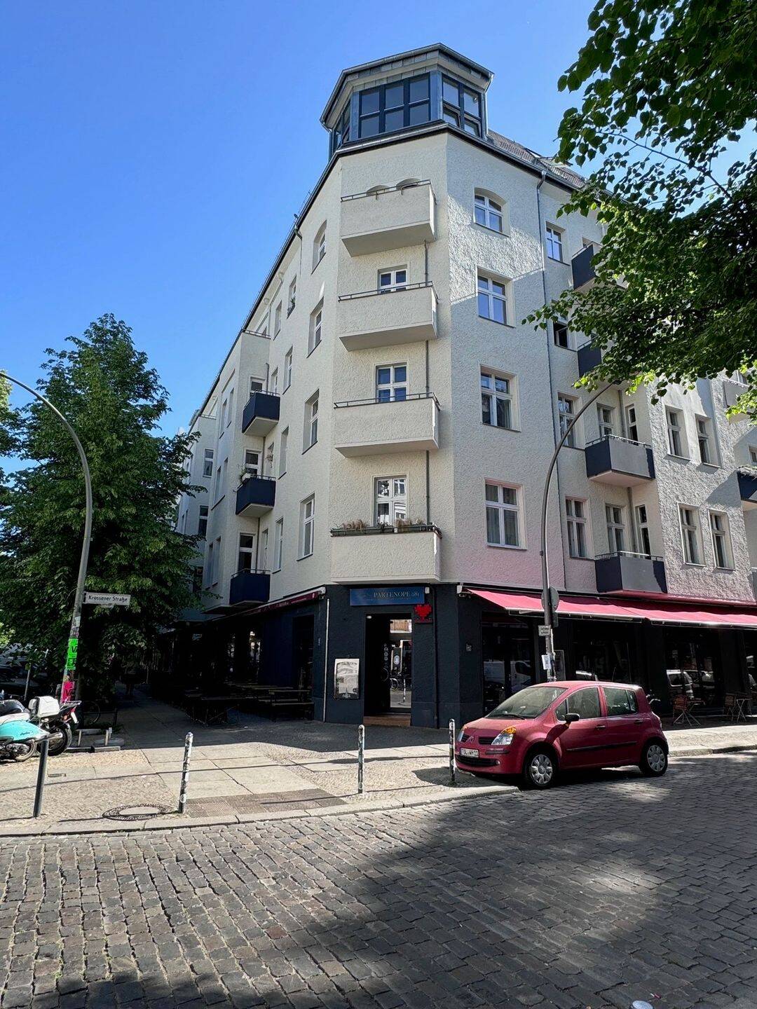KAPITALANLAGE mitten im KIEZ | vermietete 5-Zimmer-Altbau-Whg. | 4. OG | 3 x West-Balkon – Berlin – Vorschaubild 9