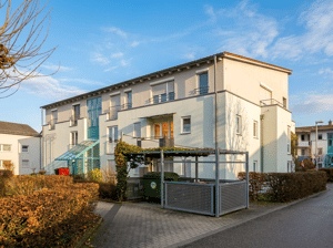 Gemütlich wohnen in Bestlage: Top-Zustand, großer Garten & Tiefgarage in Stuttgart – 70374 Stuttgart – Vorschaubild 2