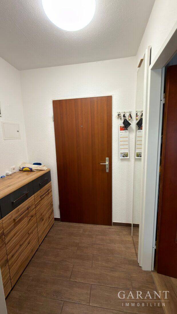 Vermietete 1 Zimmer-Wohnung mit Balkon - attraktive Kapitalanlage in Lauben