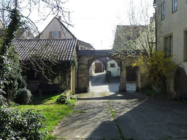 Histor. Wohnhaus mit Nebengebäuden - ehem. landw. Anwesen – Weikersheim – Vorschaubild 2