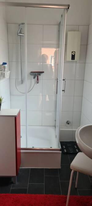 individuelle 4-Zimmer-Wohnung mit Wohnküche – 51143 Köln – Vorschaubild 8