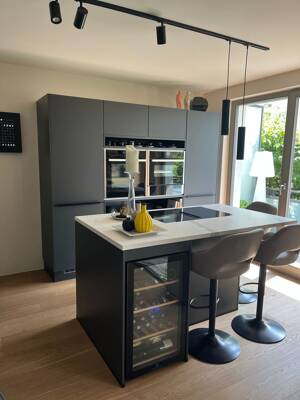 Exklusiv möbilierte 2-Zimmer-Erdgeschosswohnung mit Garten und Balkon – 70190 Stuttgart – Vorschaubild 9
